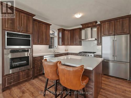 63 Wood Crescent, Essa, ON 