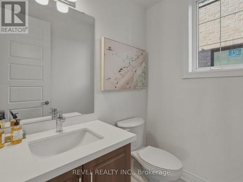63 Wood Crescent, Essa, ON 