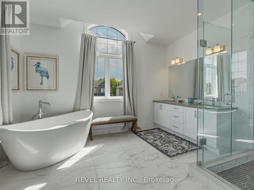 63 Wood Crescent, Essa, ON 