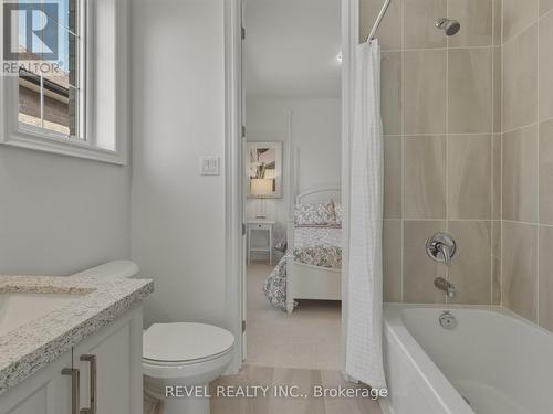 63 Wood Crescent, Essa, ON 