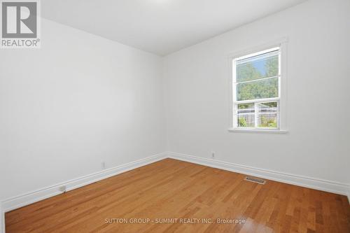 63 Chamberlain Avenue, Toronto, ON 