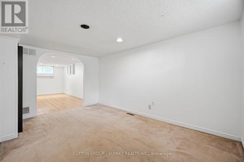 63 Chamberlain Avenue, Toronto, ON 