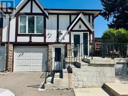 8 MONTROSE PLACE Brampton, ON L6S 2S8