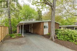 33 Southill Drive Clayton Park, NS B3M 2X9