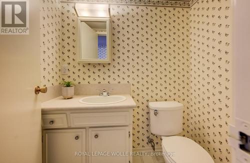 51 Underhill Crescent, Kitchener, ON - Indoor Photo Showing Bathroom