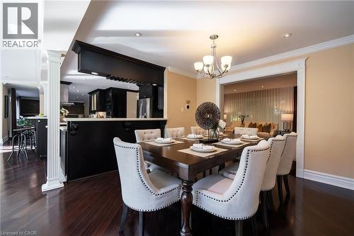 3278 Credit Heights Drive, Mississauga, ON - Indoor Photo Showing Dining Room