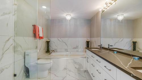 115-1156 Sunset Drive, Kelowna, BC - Indoor Photo Showing Bathroom
