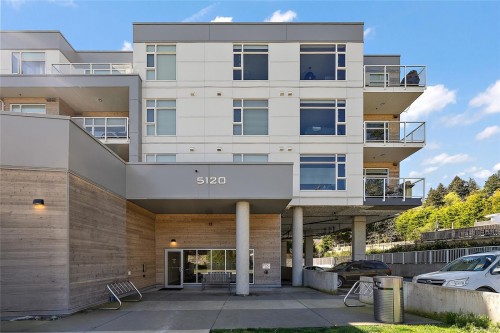 #209-5120 Cordova Bay Rd  Saanich, BC V8Y 2K5