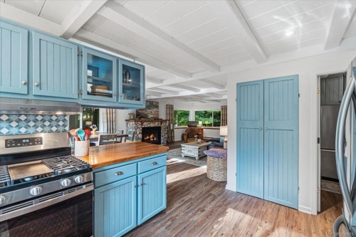 324 Chester Rd, Qualicum Beach, BC 