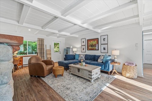 324 Chester Rd, Qualicum Beach, BC 