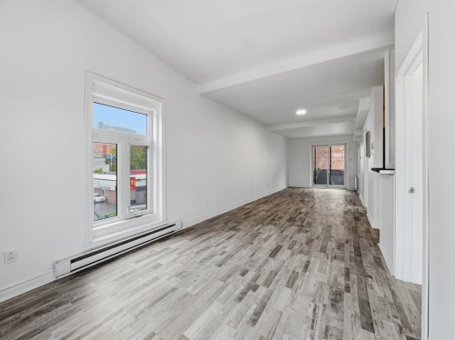 Overall view - A-2005 Av. Papineau, Montréal (Ville-Marie), QC - Indoor Photo Showing Other Room
