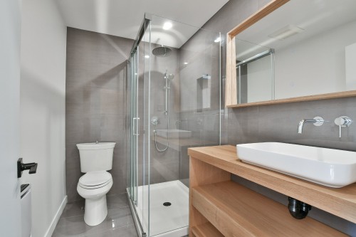 Bathroom - 160 Rue L'Allier, Labelle, QC - Indoor Photo Showing Bathroom