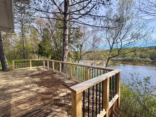 Balcony - 160 Rue L'Allier, Labelle, QC - Outdoor