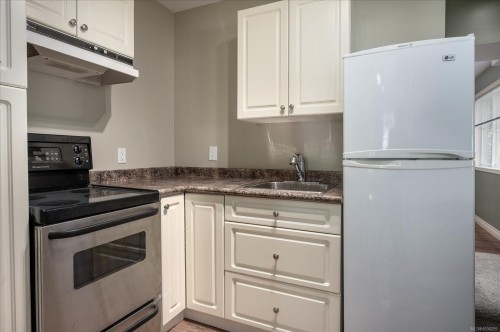 6560 Nevilane Dr, Duncan, BC 