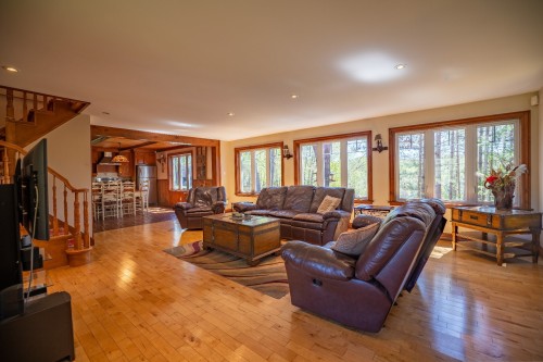 Photo aérienne - 177 Ch. De La Rouge, Huberdeau, QC - Indoor Photo Showing Living Room