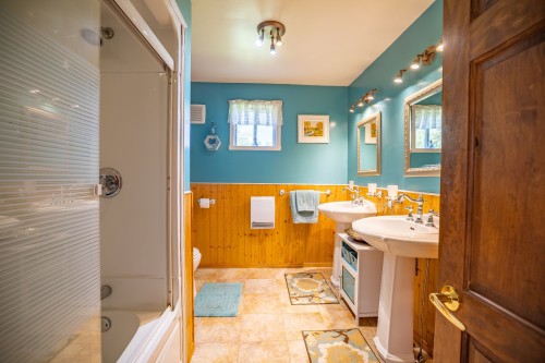 Photo aérienne - 177 Ch. De La Rouge, Huberdeau, QC - Indoor Photo Showing Bathroom