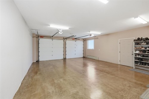 990 View Rd, Qualicum Beach, BC 
