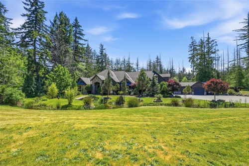 990 View Rd, Qualicum Beach, BC 