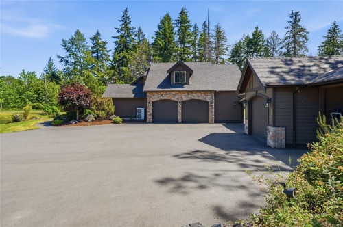 990 View Rd, Qualicum Beach, BC 