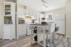 Kitchen - 