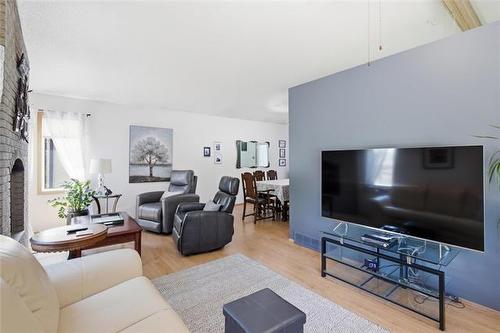 94 Yanofsky Way, Winnipeg, MB 