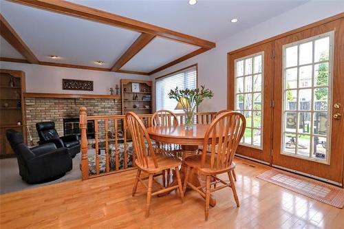 27 Princemere Rd, Winnipeg, MB 