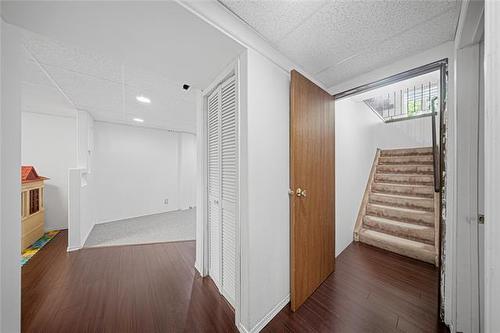 11 Arbor Grv, Winnipeg, MB 