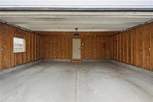 11 Arbor Grv, Winnipeg, MB 