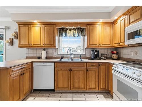 99 Fairview Knoll Dr, Moncton, NB 