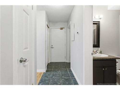 4-109 Biggs St, Fredericton, NB 