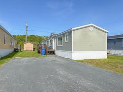 14 Ivory CRT Woodstock, NB E7M 0G5