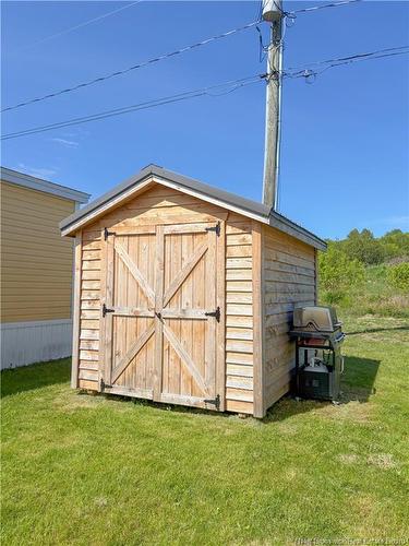 14 Ivory Crt, Woodstock, NB 
