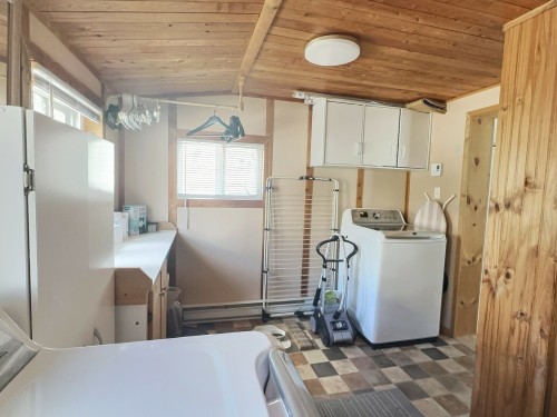 Salle de lavage - 123  - 123A Rue Monseigneur-Latulipe E., Rouyn-Noranda, QC - Indoor Photo Showing Laundry Room