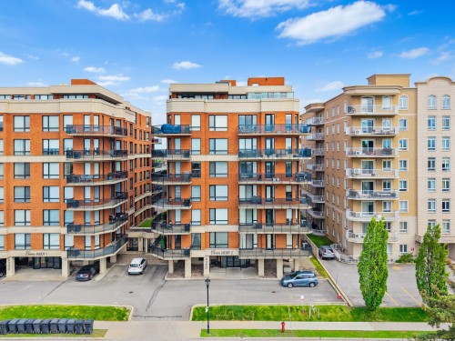 305-6280 Rue Jarry E.  Montréal (Saint-Léonard), QC H1P 1V9