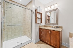 Master Bathroom - 