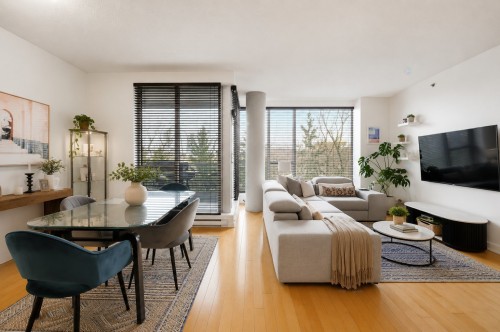 Vue d'ensemble - 310-230 Ch. Du Golf, Montréal (Verdun/Île-Des-Soeurs), QC - Indoor Photo Showing Living Room