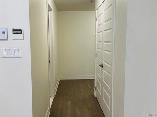 Hall d'entrée/Vestibule - 416-2335 Ch. Manella, Mont-Royal, QC - Indoor Photo Showing Other Room