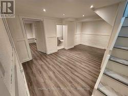 BSMT - 271 SUSSEX AVE AVENUE Richmond Hill, ON L4C 2G6