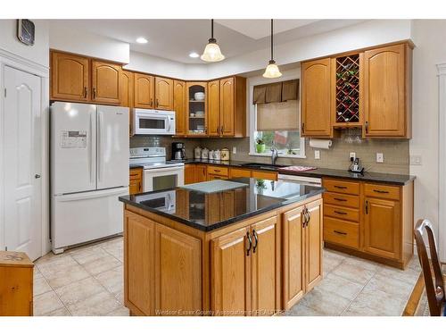 26 Marshwoods Boulevard, Kingsville, ON 