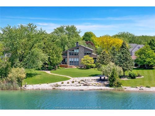 10691 Lakeview Drive, Chatham-Kent, ON 