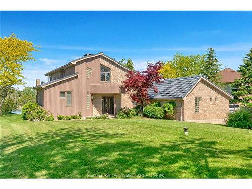 10691 Lakeview Drive, Chatham-Kent, ON 