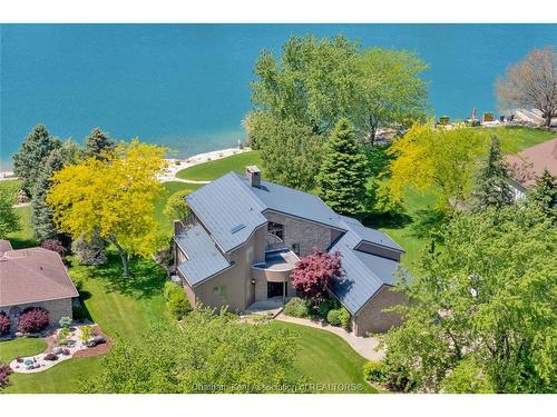 10691 Lakeview Drive, Chatham-Kent, ON 