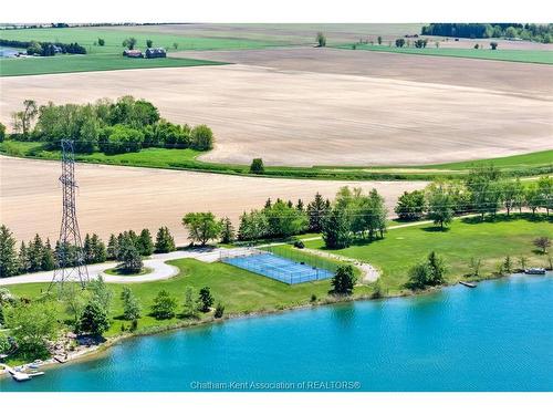 10691 Lakeview Drive, Chatham-Kent, ON 