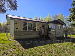 6301 Loch Lomond Rd Thunder Bay, ON P7K 1C1