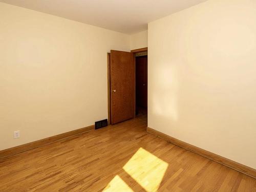 408 Kingsway Avenue, Thunder Bay, ON - Indoor Photo Showing Other Room