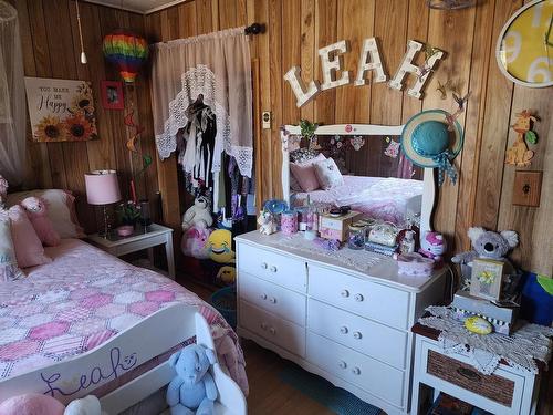 314 Mary Street, Schreiber, ON - Indoor Photo Showing Bedroom