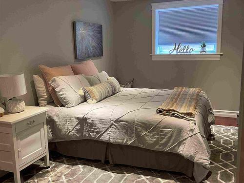110 Peninsula Road, Marathon, ON 