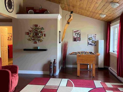 110 Peninsula Road, Marathon, ON 