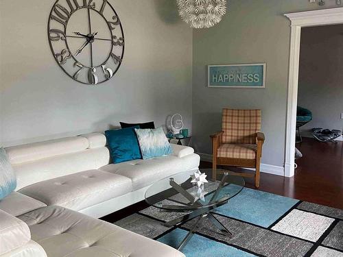 110 Peninsula Road, Marathon, ON 