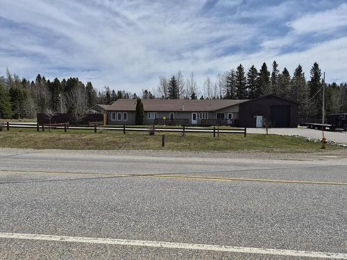 110 Peninsula Road, Marathon, ON 